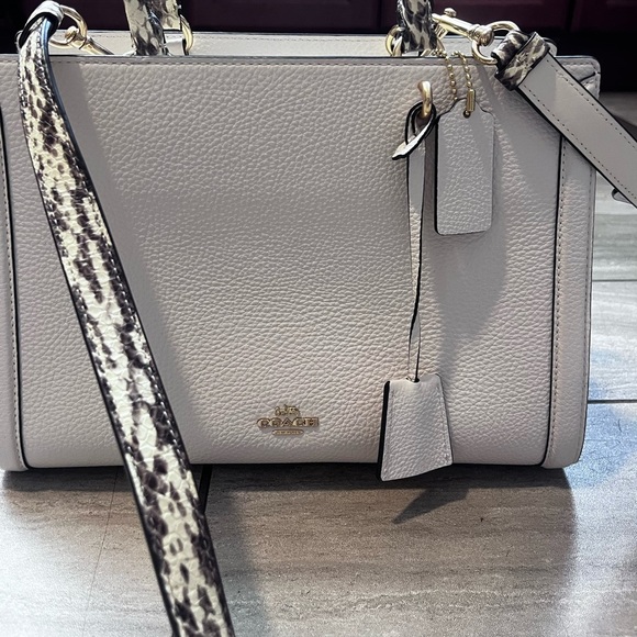 COACH Zoe Carryall Purse White 2Way Pebble Leather Medium Sized Authentic - Picture 4 of 8